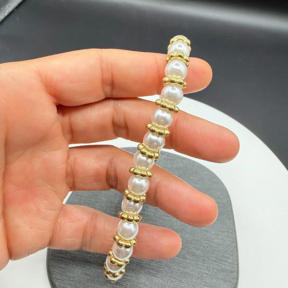 Faux Pearl Bracelet Gold Tone Beaded Floral Spacer Spring Ring Clasp Classic